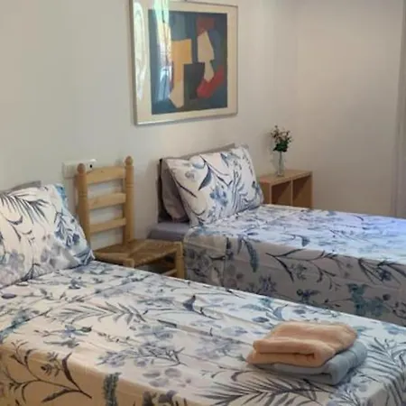 Escape To Sunny Competa, Mountain Views, Pool & Great Off-Peak Rates From October To March * Malaga