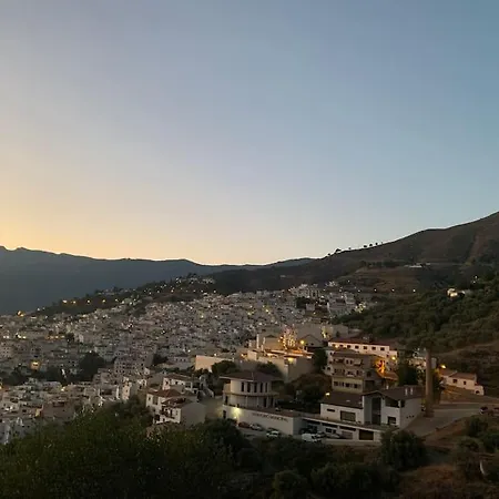 Escape To Sunny Competa, Mountain Views, Pool & Great Off-Peak Rates From October To March