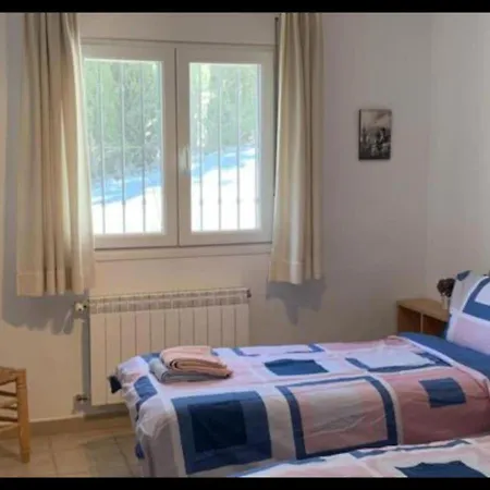 Apartment Escape To Sunny Competa, Mountain Views, Pool & Great Off-Peak Rates From October To March *